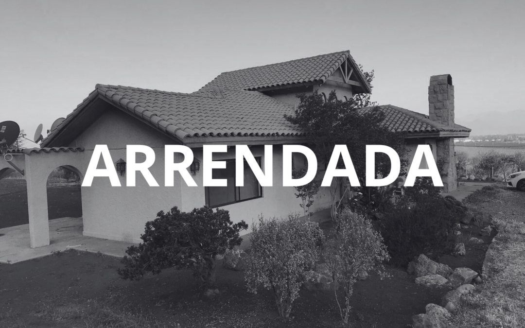 CASA EN ARRIENDO UBICADA EN TRANQUILO LUGAR….. ($800.000)
