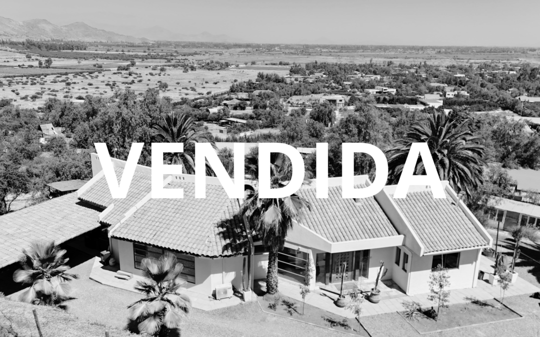 HERMOSA CASA EN CONDOMINIO TOTALMENTE URBANIZADA…….(U.F 8.500.-)