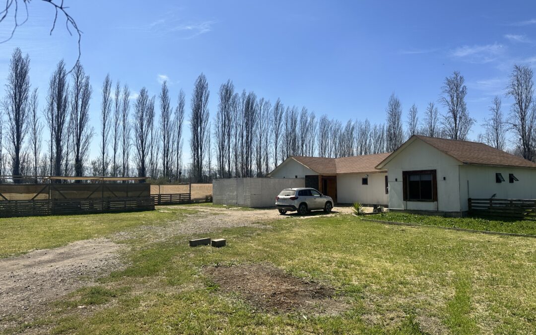 CASA EN ARRIENDO EN EXCELENTE CONDOMINIO CON GUARDIAS………..($1.000.000.-)