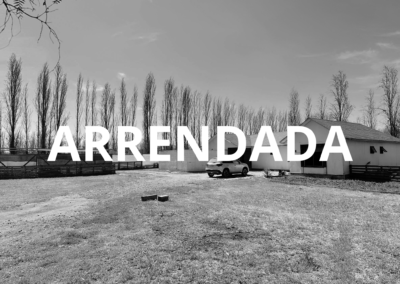 CASA EN ARRIENDO EN EXCELENTE CONDOMINIO CON GUARDIAS………..($900.000.-)