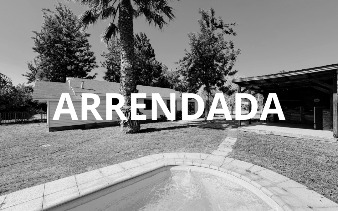 CASA EN ARRIENDO CON PISCINA EN CONDOMINIO PRIVADO……..($850.000)